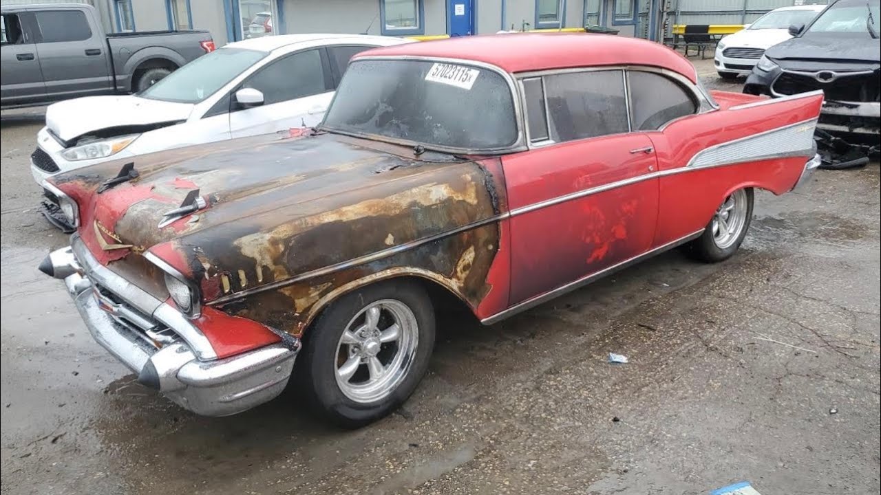 Chevrolet 1957 года выпуска, поврежденный пожаром и полностью утраченный, выставлен на аукцион Co...