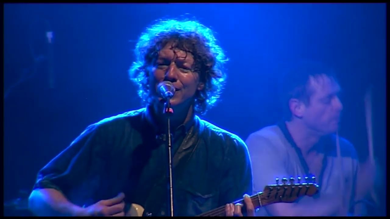 Cast Live 'Flying' Live in Liverpool