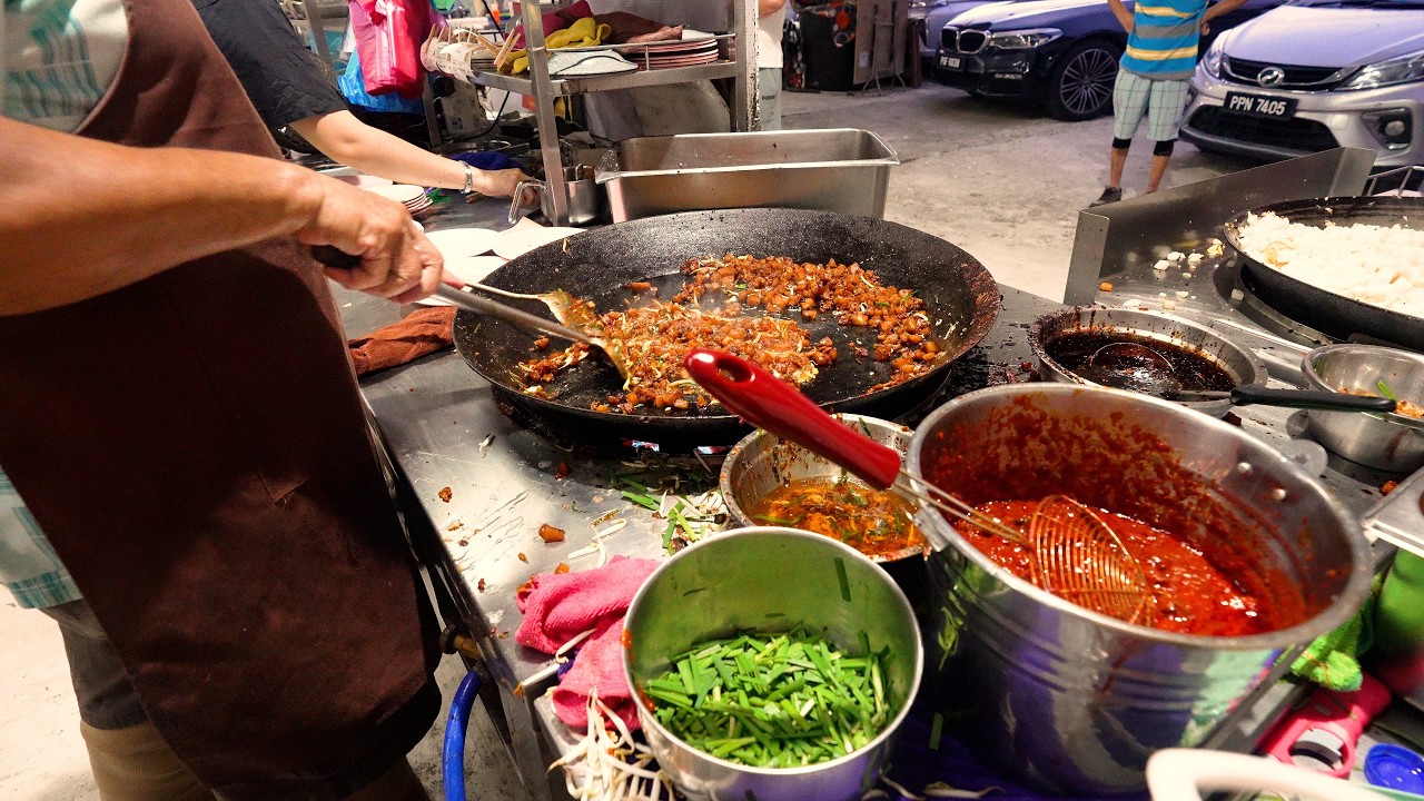 CRISPY & SMOKY! The Wok Hei Master's Legendary Char Kuih Kak in Bukit Mertajam!