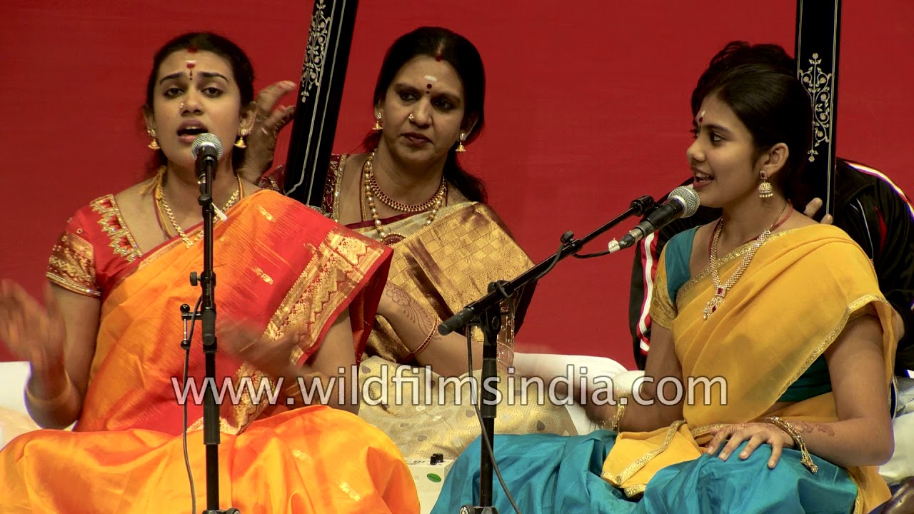 'Hanuman Chalisa' by S Aishwarya and S Saundarya