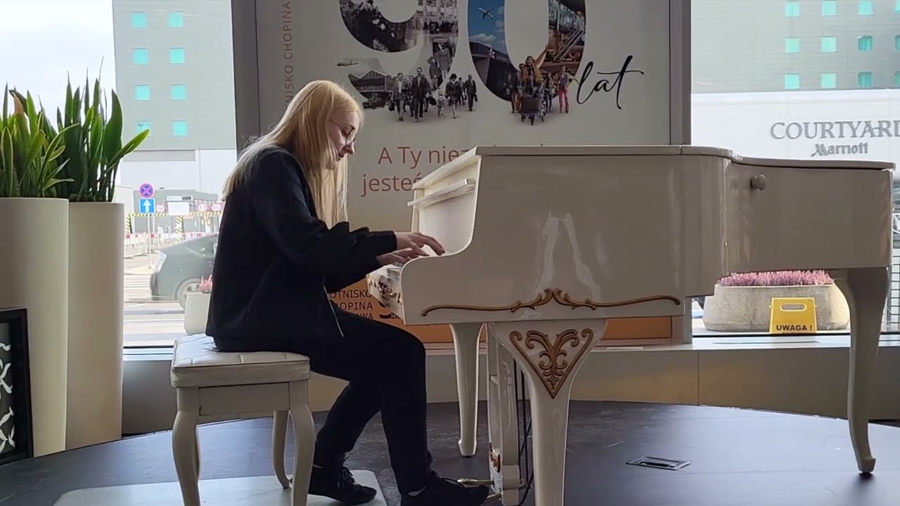 Airport Piano (Dearly Beloved / Inception / Interstellar)
