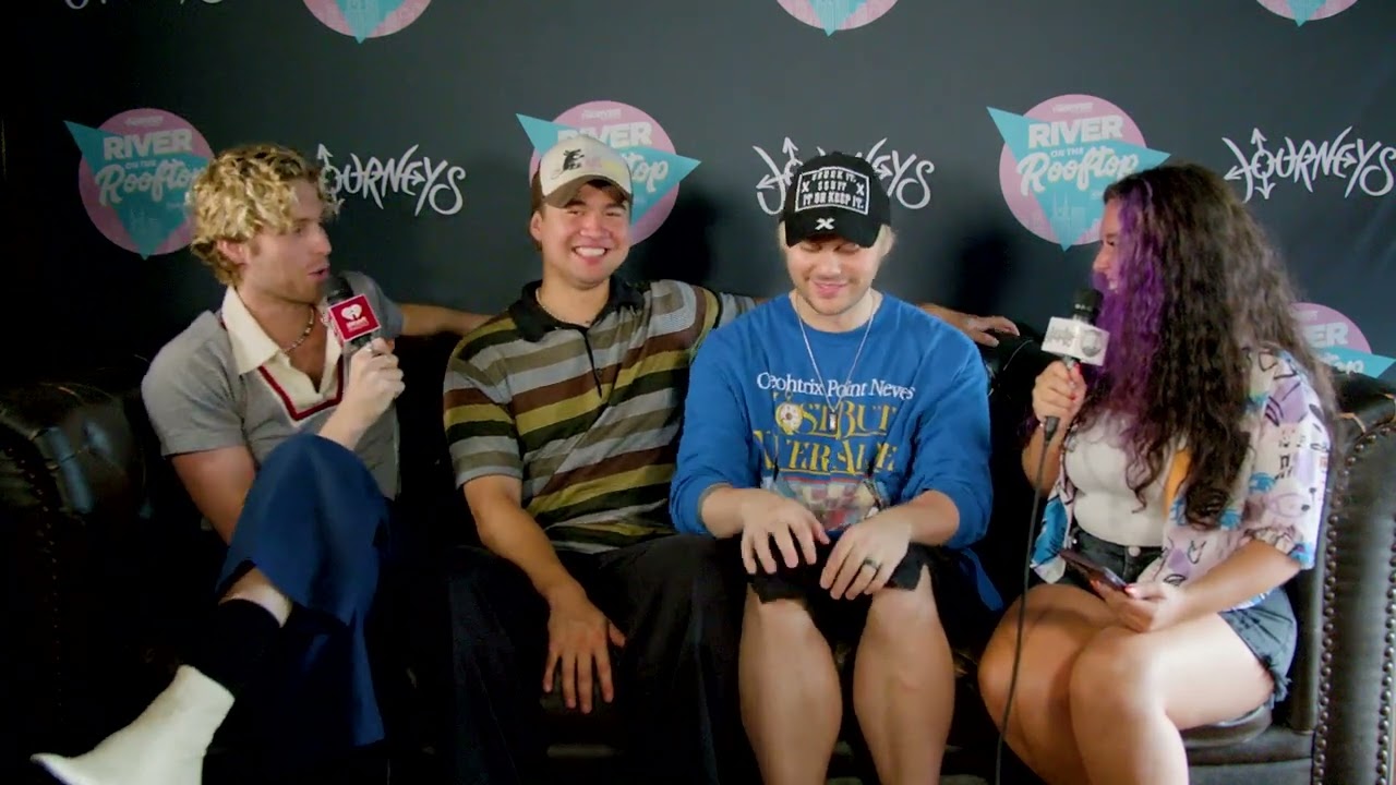 Backstage at #RiverOnTheRooftop with 5SOS