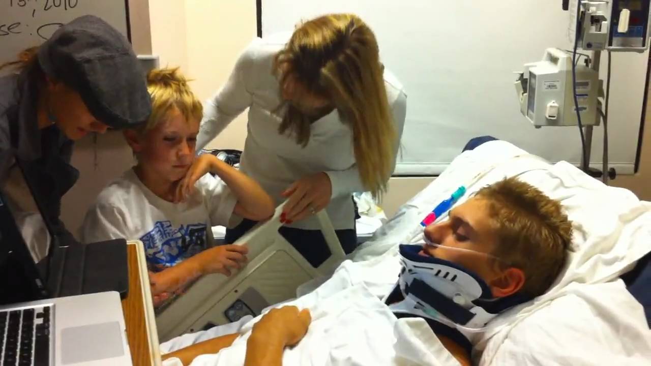 Danny sees little brother Charlie for the first time Day 5