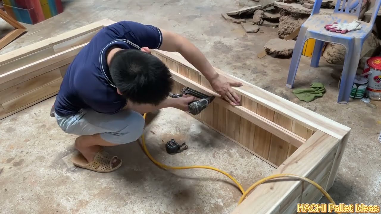 King Size Bed Frame: Beauty and Craftsmanship of Pallet Woodworking