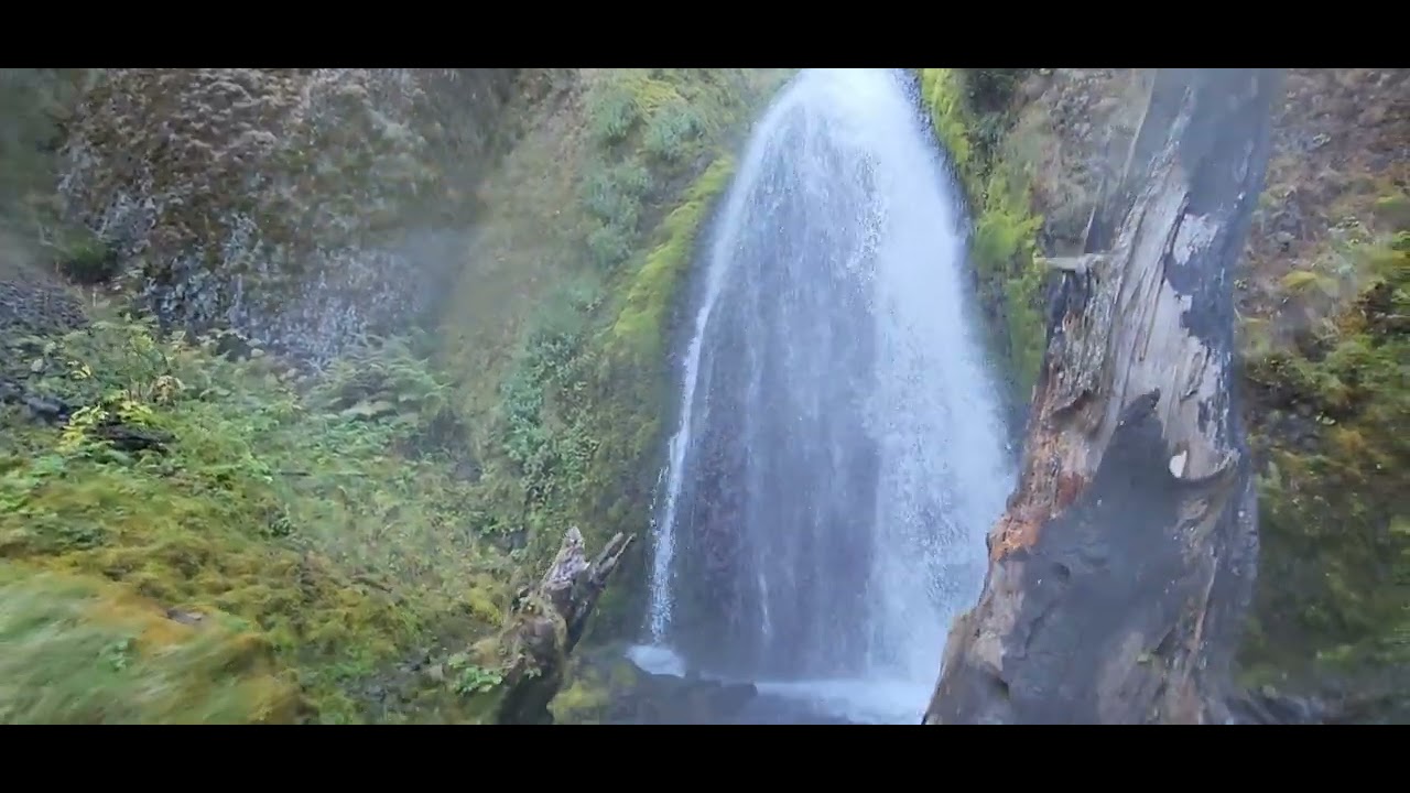 #somewhereintheworld #oregon #waterfalls 