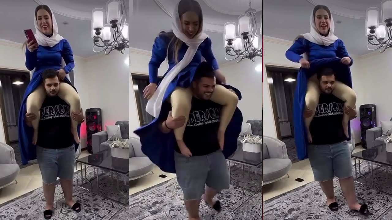خلع حجاب مرآته و عرض جسمها للجمهور فكانت نهايته غير متوقعة