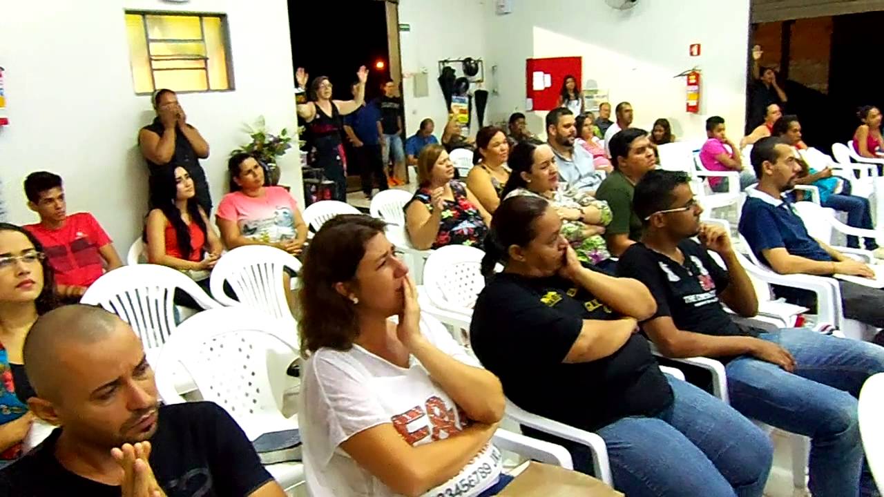 Pastor Rogério Brito ....Igreja Evangélica Missão Apoio....Pastora Mara