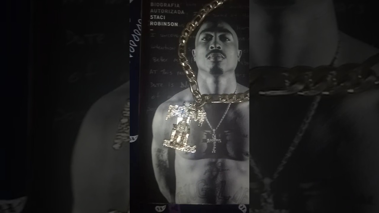 Tupac Shakur: A biografia autorizada: Staci Robinson #2pac #2pacshakur #thuglife #literatura #shorts