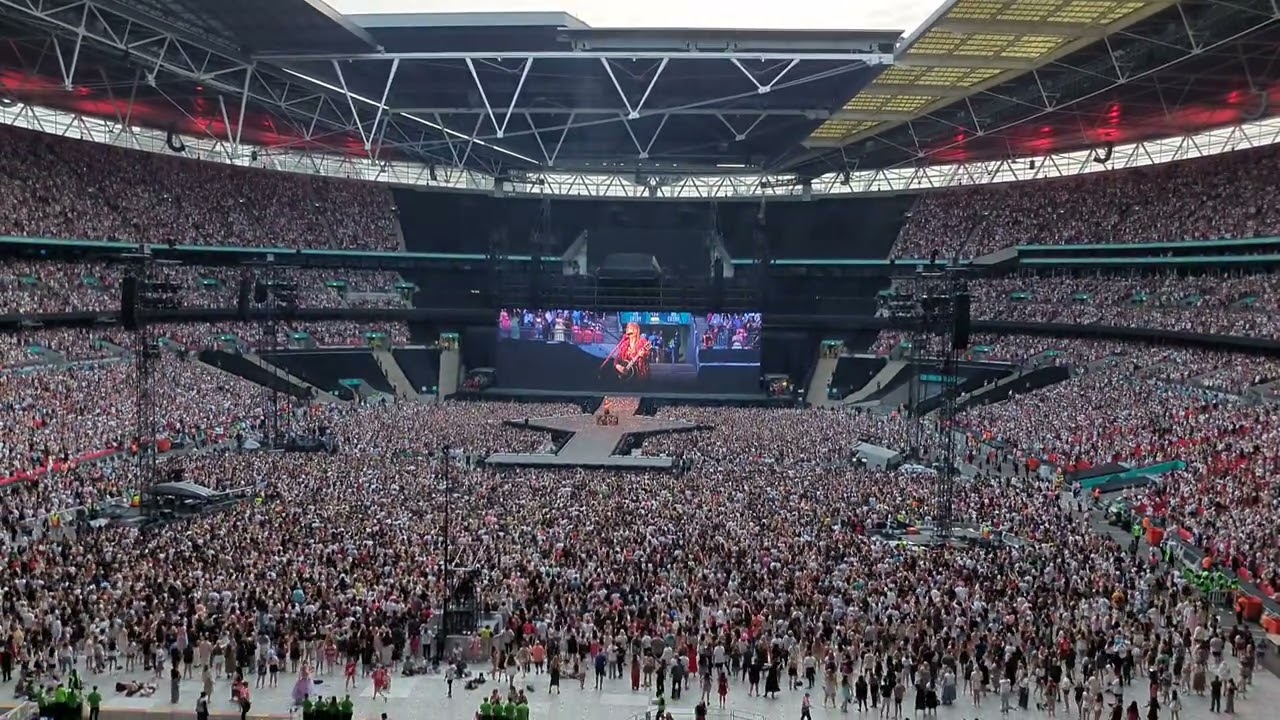 Taylor Swift The Eras Tour - All Too Well 10 Minute Version 17th August 2024 London Wembley Night 6