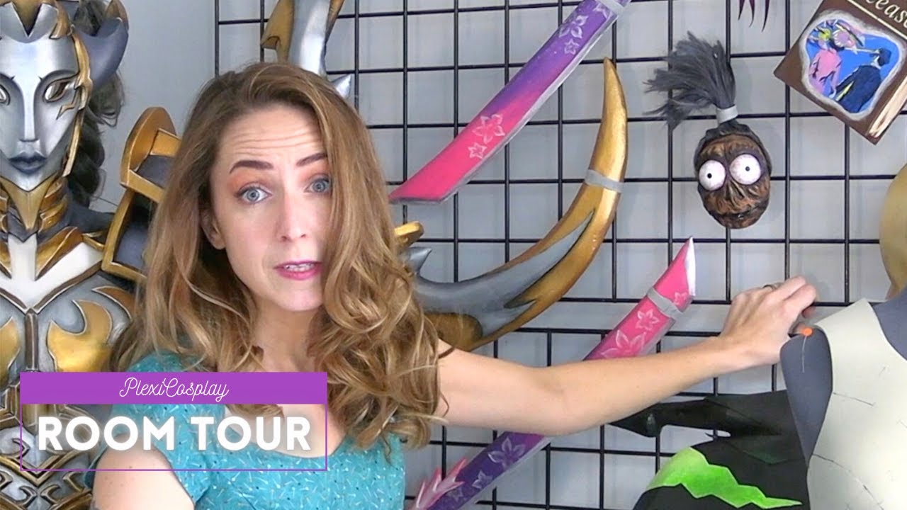 Cosplay Room Tour