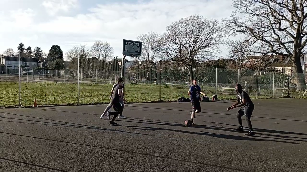 Basketball Croydon 2026.01.24, game 5, 2v2, Bartek_Kofi v Phoenix_Martin