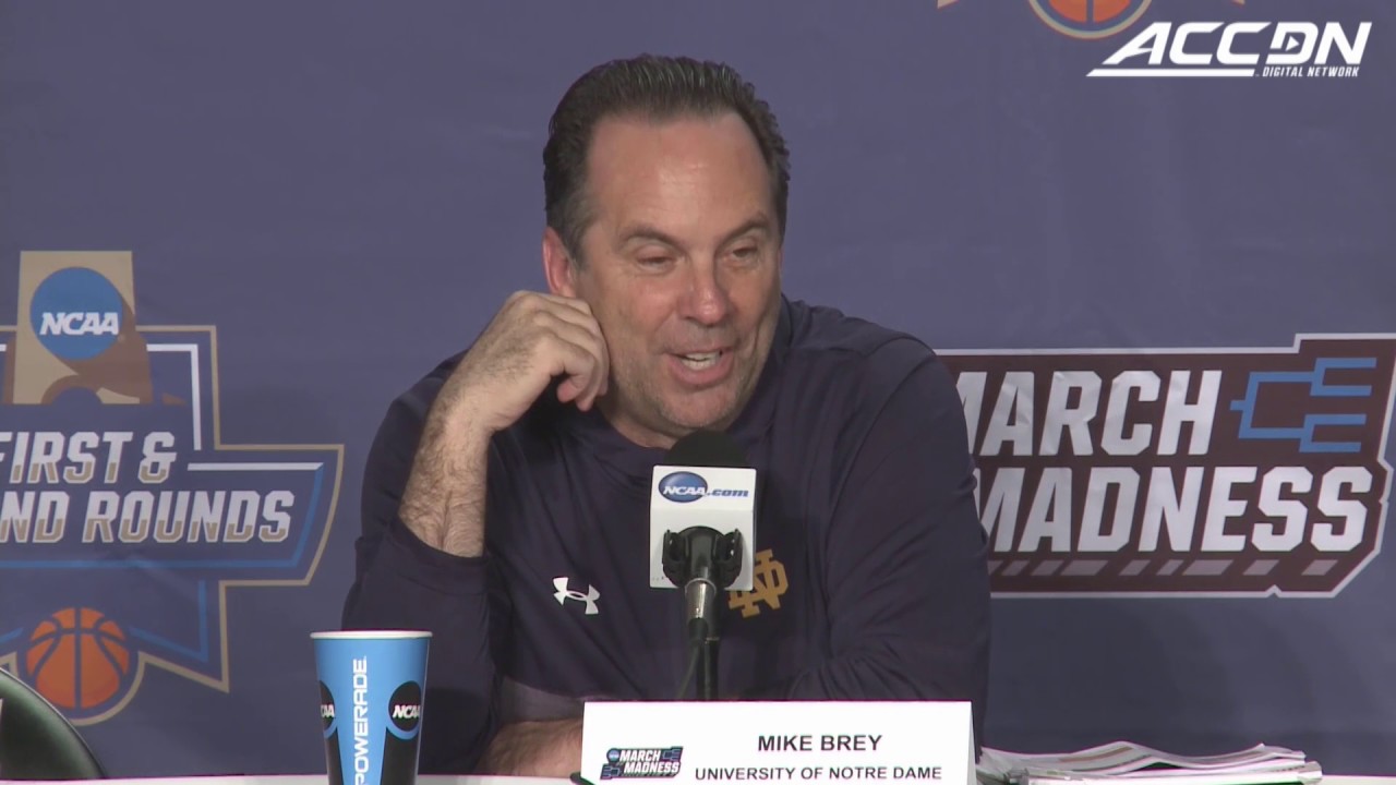 Mike Brey Still Has Open Bar Tab From 2008 Trip To Buffalo
