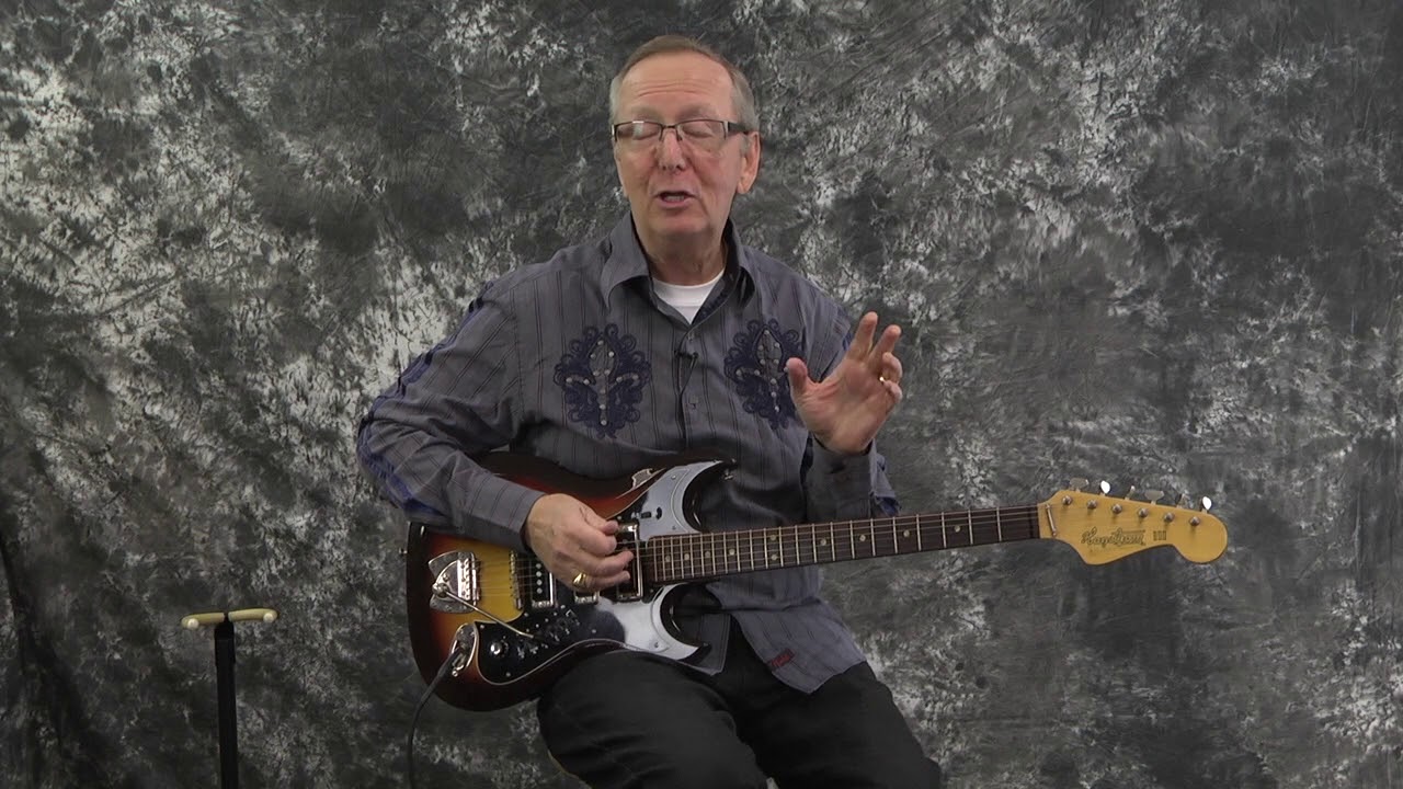 Used Guitar Sale 1967 Hagstrom III Sunburst
