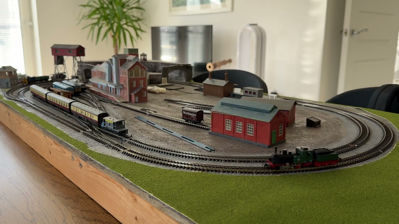 Arnold 4480 (0448) – N Gauge Service & Motor Adjustment