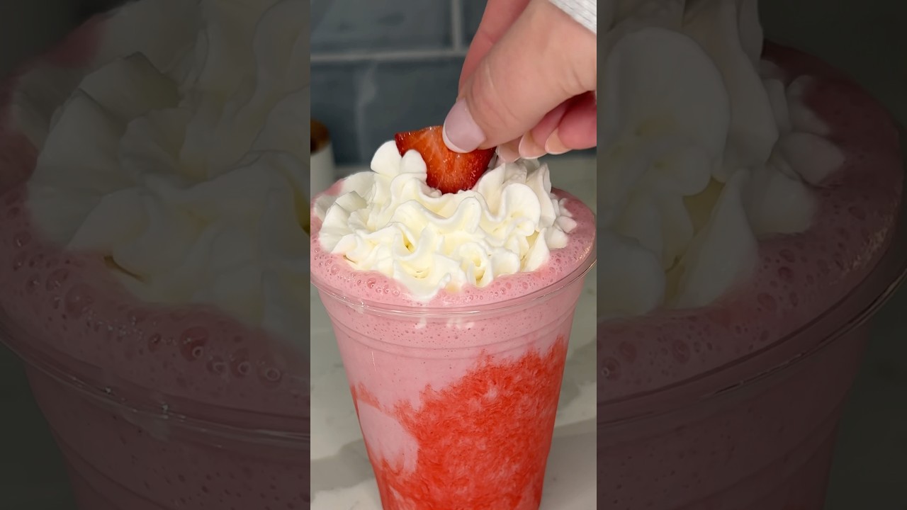 viral strawberry milkshake recipe 🍓🍦 #shorts #easydessert #easyrecipe #asmrfood #viralrecipe