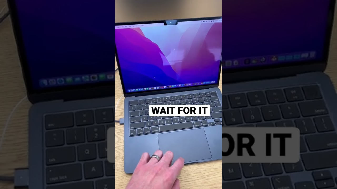 MacBook Air Midnight is beautiful but the finger prints 🤦&zwj;♂️🤦&zwj;♂️🤦&zwj;♂️ #shorts #macbookair2025