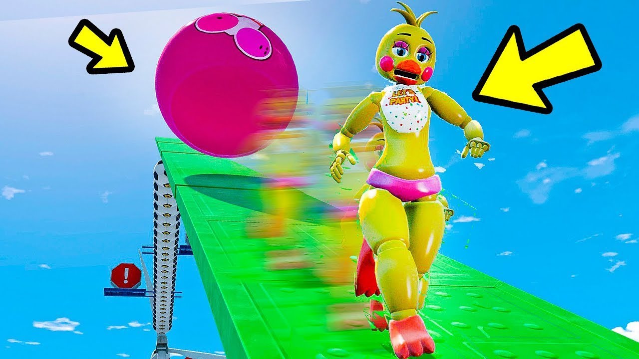 ANIMATRONICS PARKOUR TOY CHICA VS GRANNY NA MEGA RAMPA? | GTA V Five Nights at Freddy's