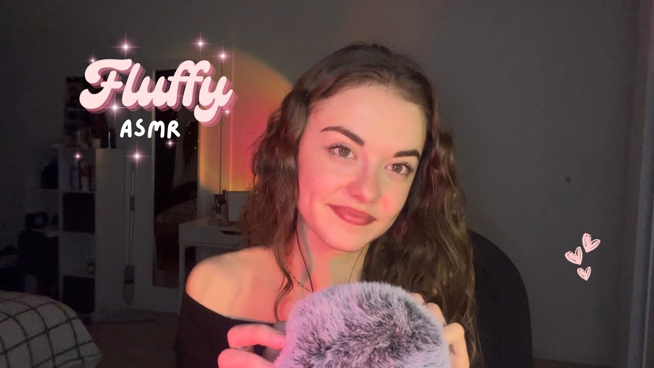 ASMR - Fluffy Mic, moumoute (brushing et blabla…) 🌸