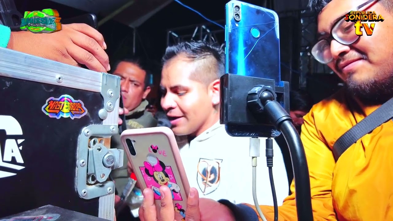 &iexcl;PERO QUE SABROSO TEMA ECUATORIANO! SONIDO KARISSIA