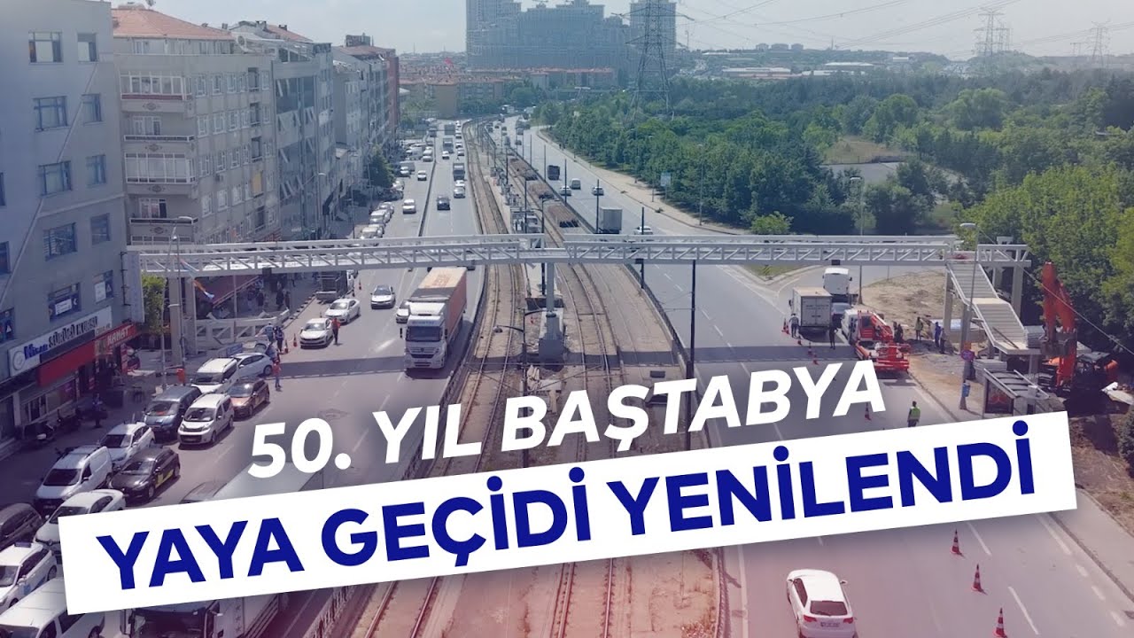 İBB, SULTANGAZİ'DE KAMYON ÇARPAN ÜST GEÇİDİ YENİLEDİ
