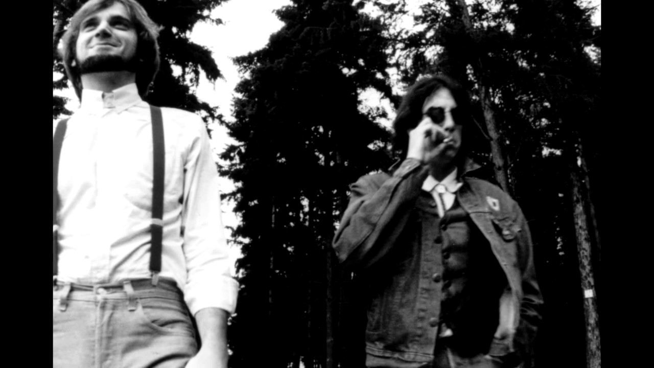 The Long Ryders - And She Rides