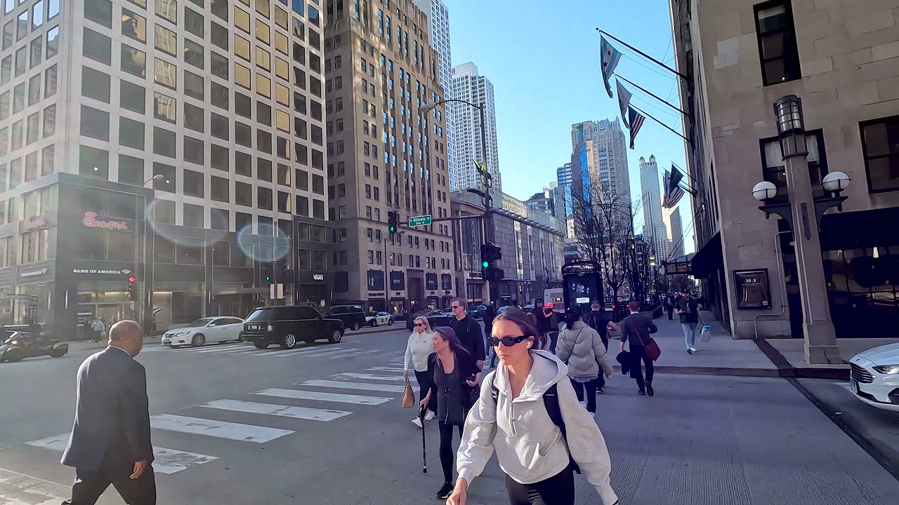 [4K]🇺🇸 CHICAGO Walk: Michigan Ave / ice-cream Museum, Michel Jordan's Steak House /04.21.2022 part 2