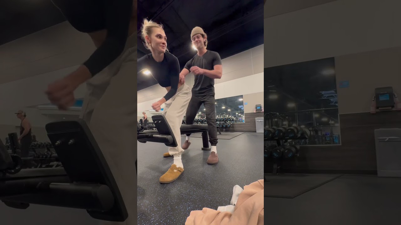 He was digging the sleeves  #prank #comedyvideo #funnyvideo #marriage #foryoupage ￼