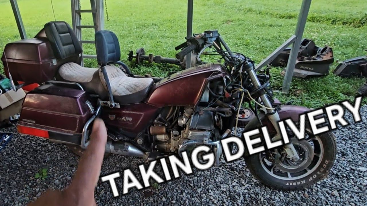 Taking Delivery of a 1986 Honda Goldwing Interstate 