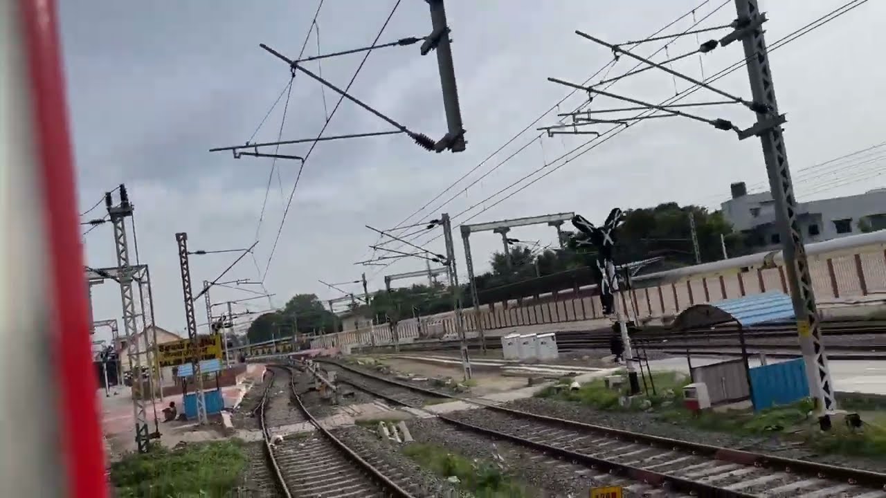 🚂🚂22647-Korba(KRBA)SF Express departing Salem junction #shorts #train #viralvideo #trending