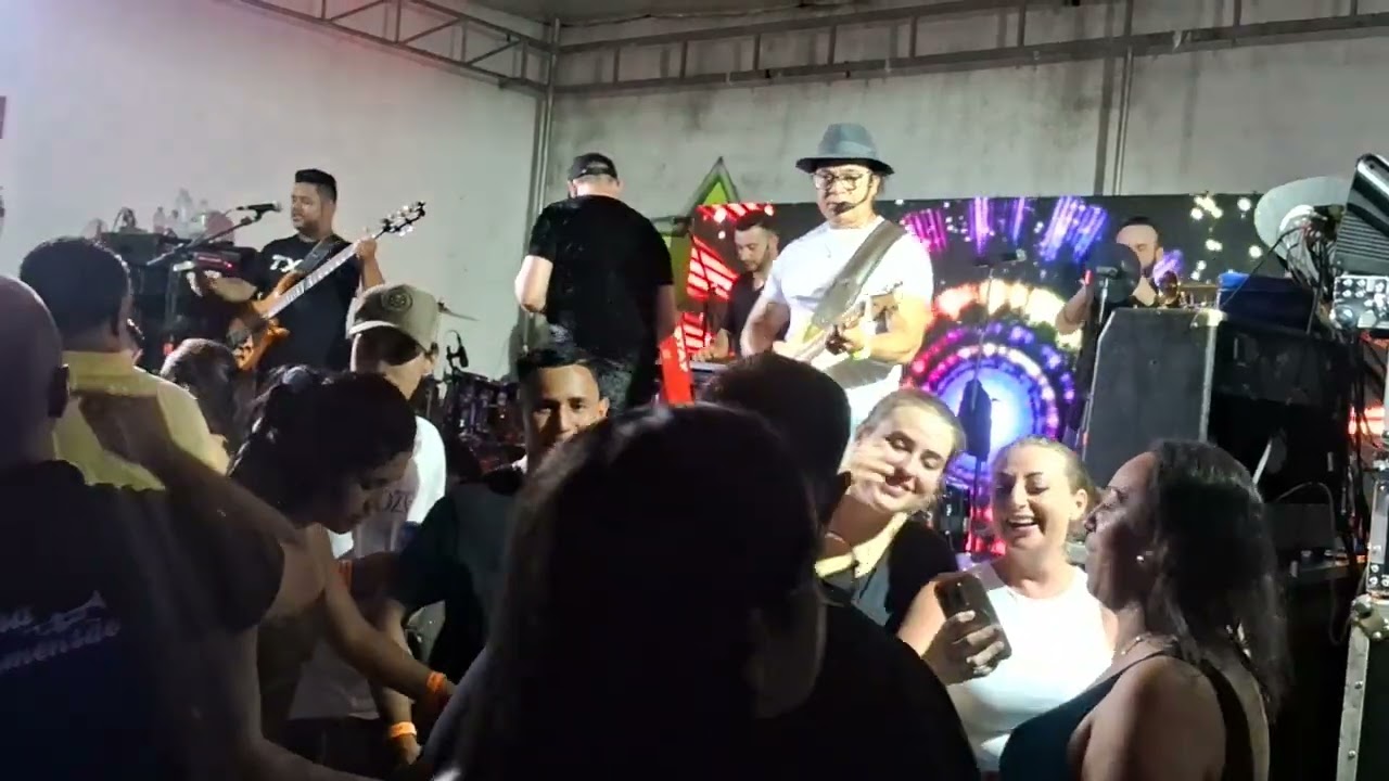 Terceira Dimensão - Rosto lindo/ Star Clube/ Ipuaçu-SC.