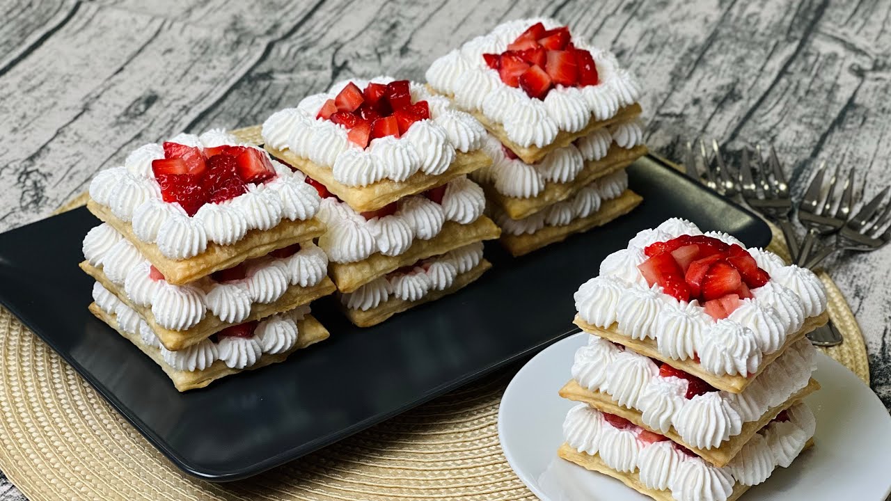 Millefoglie Chantilly e Fragole - Monoporzioni