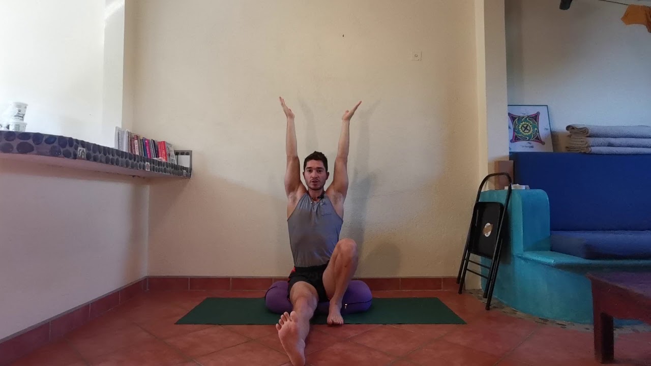 cuida tu espalda con yoga iyengar