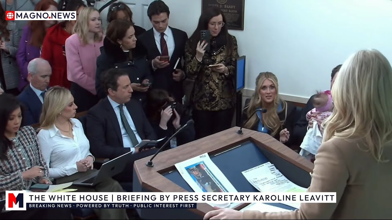 🇺🇸 Каролина Ливитт отвечает на вопросы героини борьбы за права женщин @RileyGaines в Белом доме