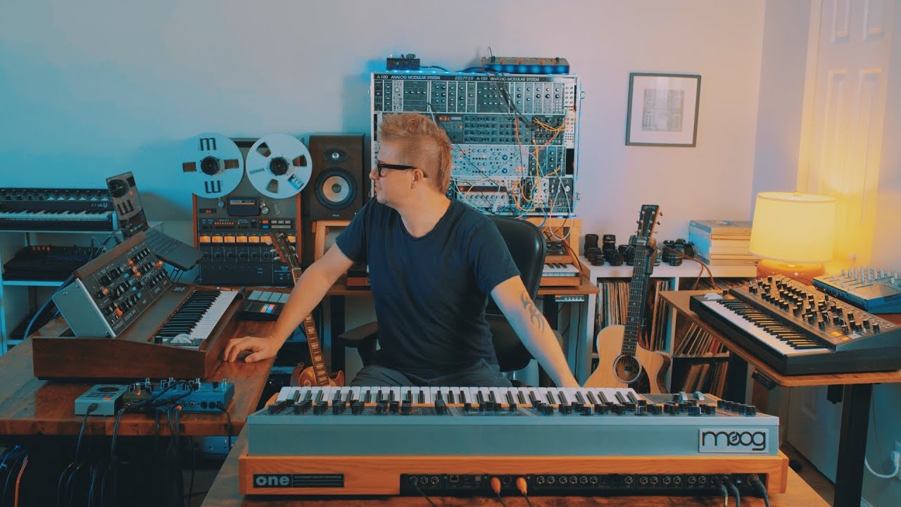 Million Suns 1h:30m Liveset (Vangelis meets Carbon Based Lifeforms & Djrum) - Caught In Joy
