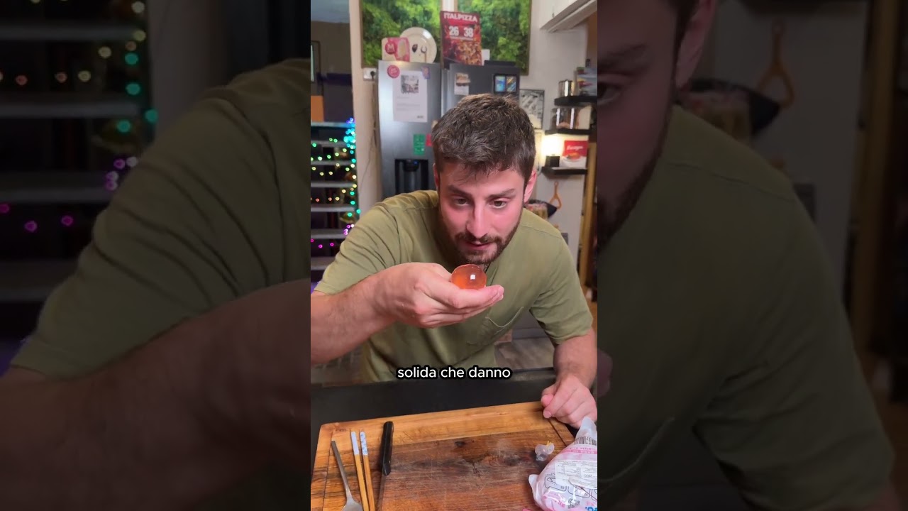 COSA VENDONO gli ALIMENTARI CINESI in ITALIA? | PRATTQUELLO