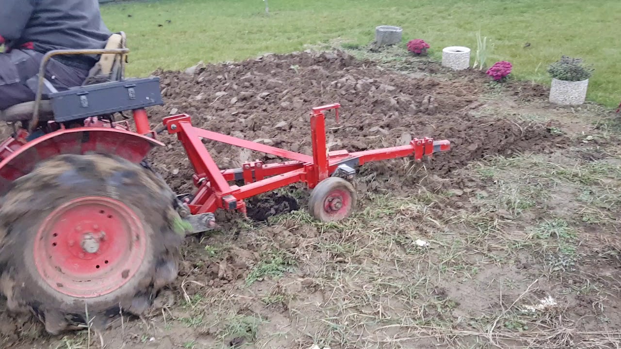 Kubota B6000