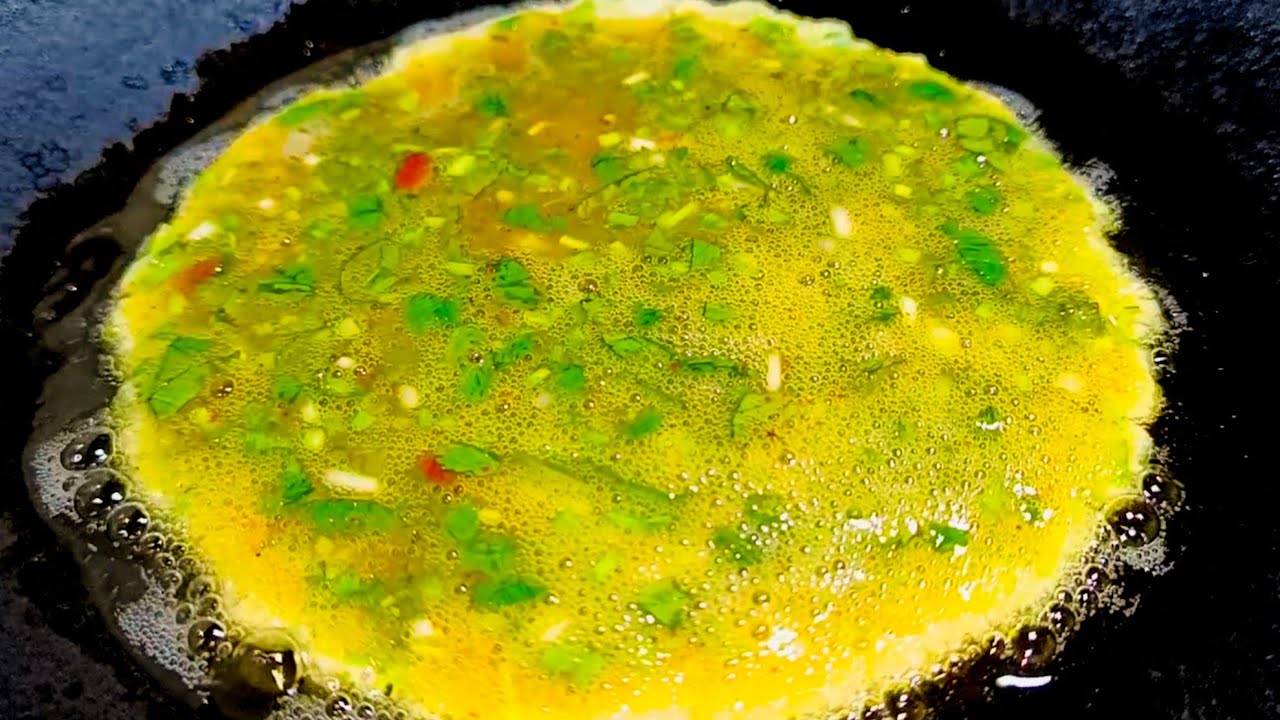 हरे लहसुन वाला ऑमलेट | Green Garlic Omelette | Winter Omete Recipe | egg breakfast recipe