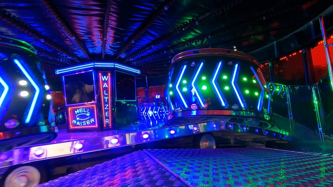 Hell Raiser Waltzer (off-ride) - David Guyatt - Guyatts Fun Fair, Hounslow Heath - 02/04/2022