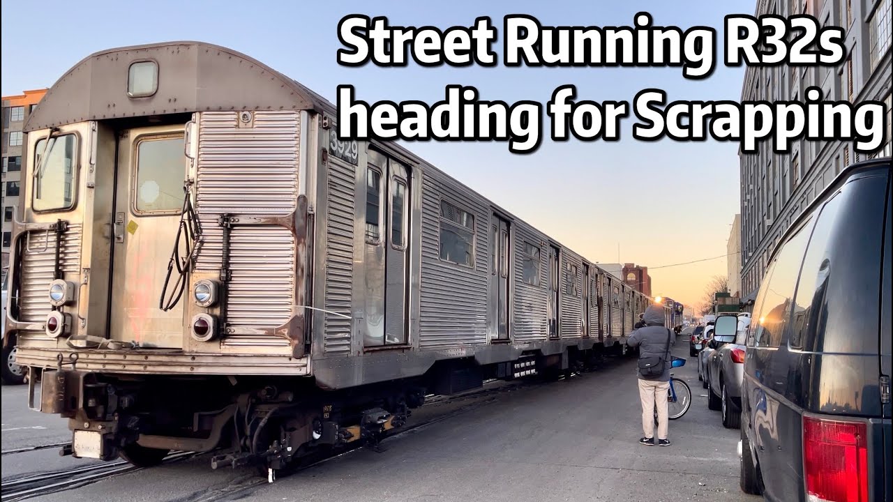 ⁴ᴷ⁶⁰ Retired R32s being moved on the Street to 65th Street Yard for Scrapping