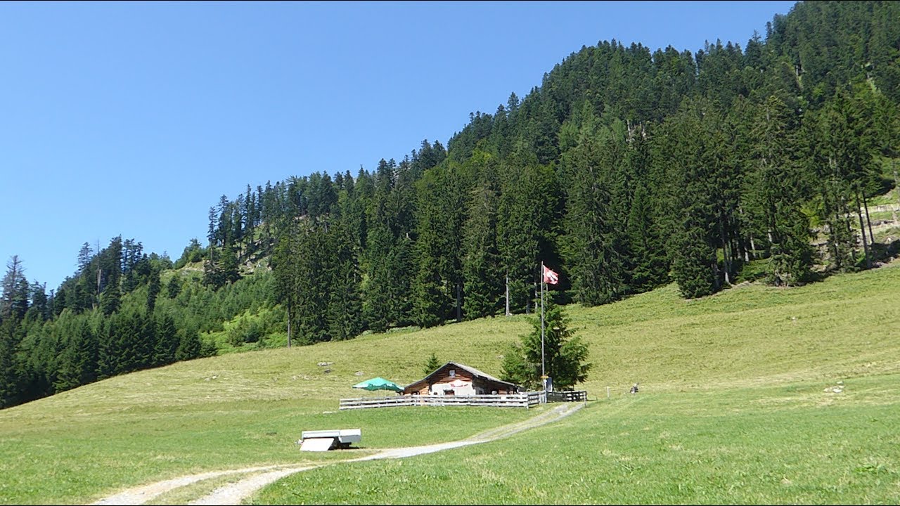 Wandern auf den Spuren von Heidi in Maienfeld (Erlebnisweg Graubünden / Schweiz)