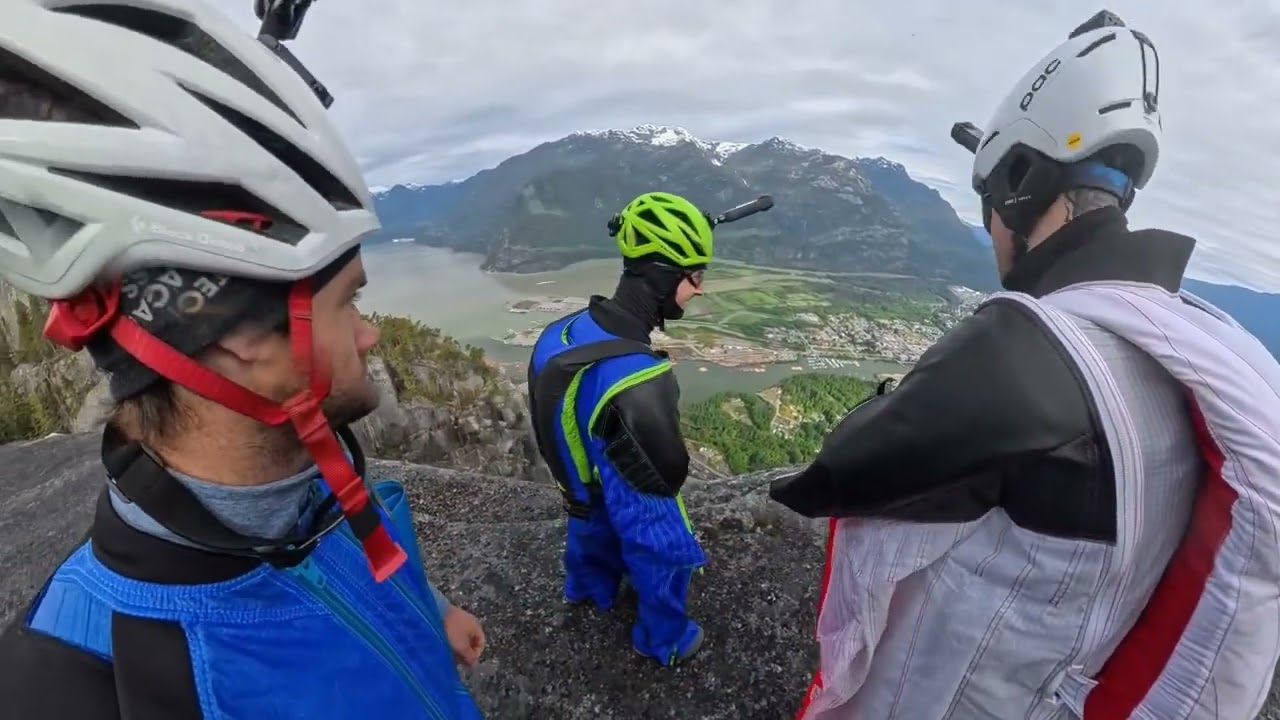 Runnning South Gully Wingsuit Base Jumping Canada