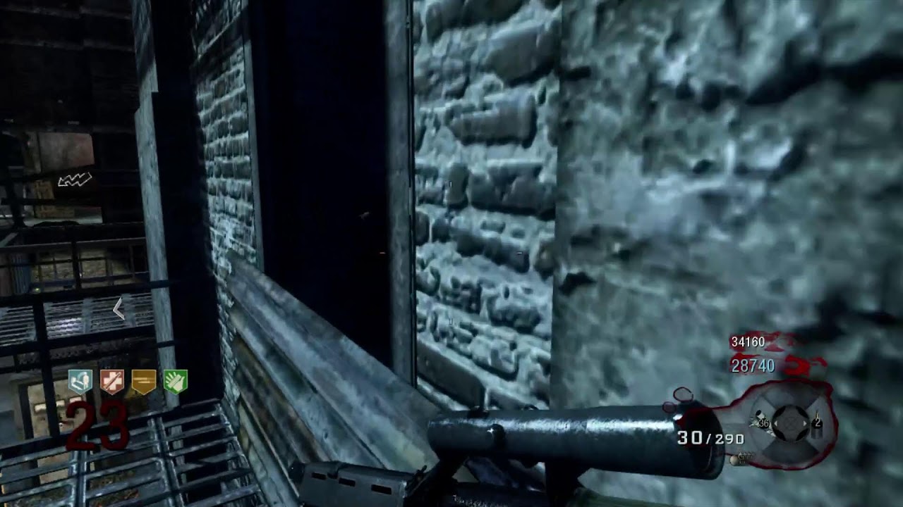 Playing Zombies on Der Riese (Black Ops)