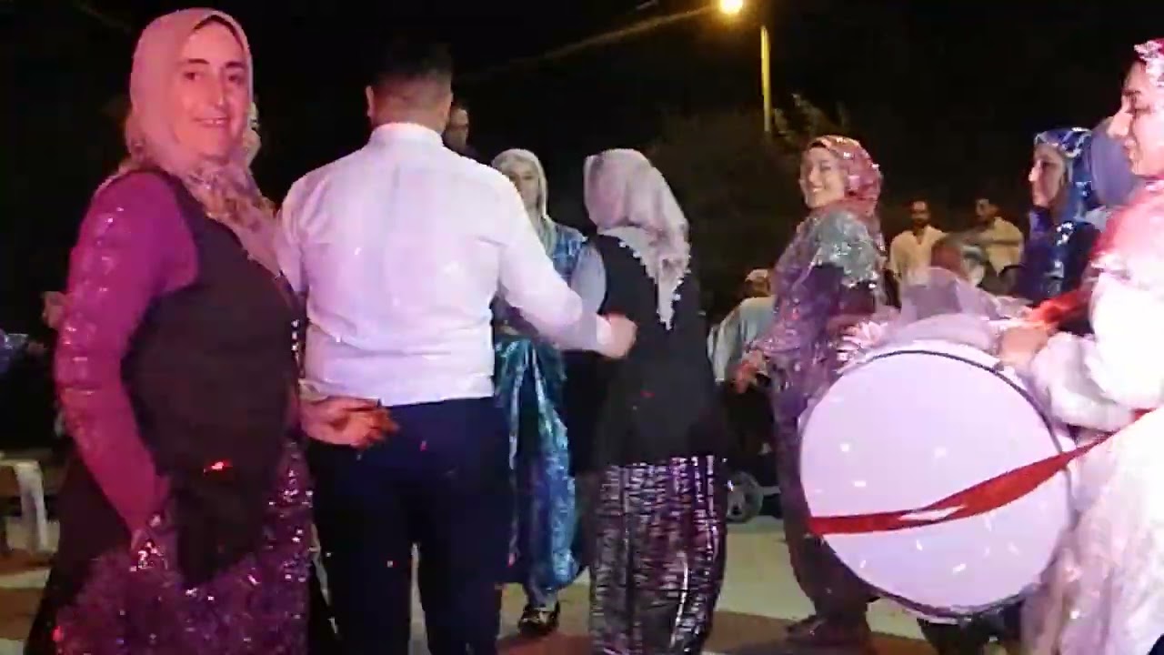 AKŞEHİR Doğrugöz mahallesi Seren Özdemir & Karahüyük mahallesinden Ahmet Biçer çiftinin düğünü kına
