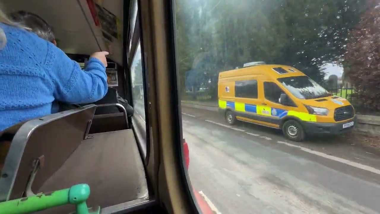 Thrash! KYV781X | MCW Metrobus (Gardener) | London Transport M781