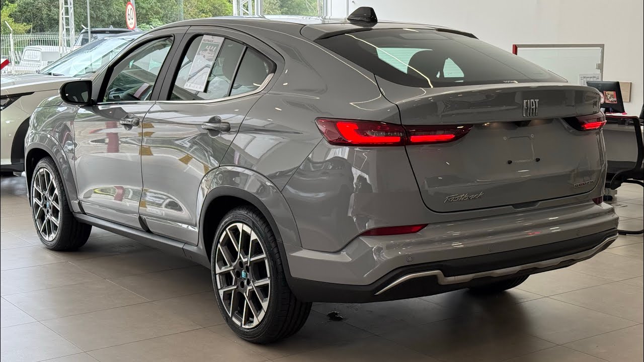 NOVO FASTBACK 2026 ESTÁ MAIS BARATO NA VERSÃO COM TETO PANORÂMICO E MOTOR 1.3 TURBO LIMITED EDITION