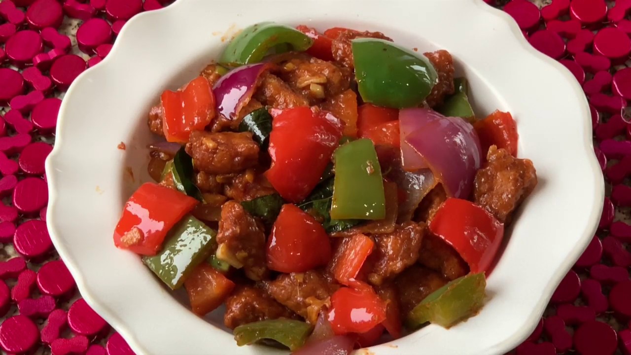 Restaurant style Boneless Chilli Chicken made at home