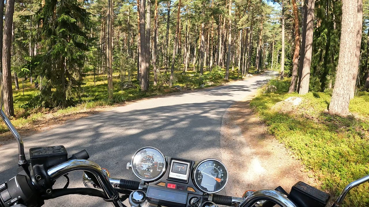 Honda Magna V45 ‘86 RAW audio