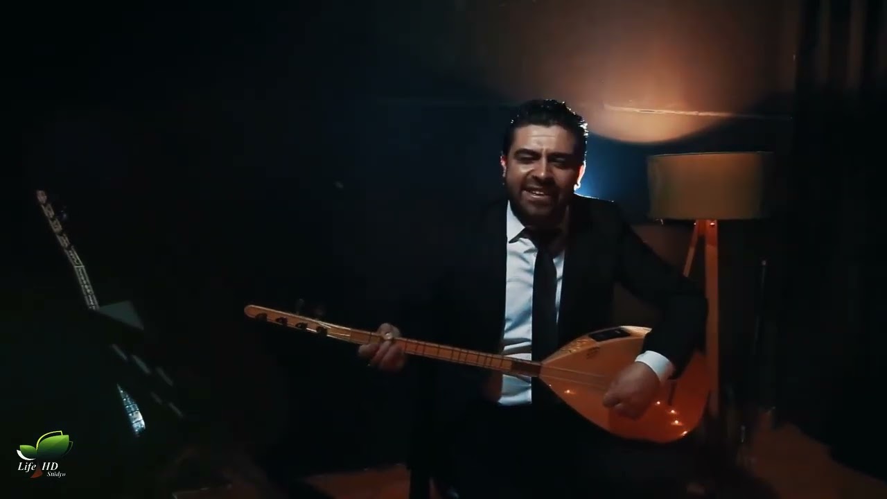 Ömer Şahin Bir acı rüzgar esince