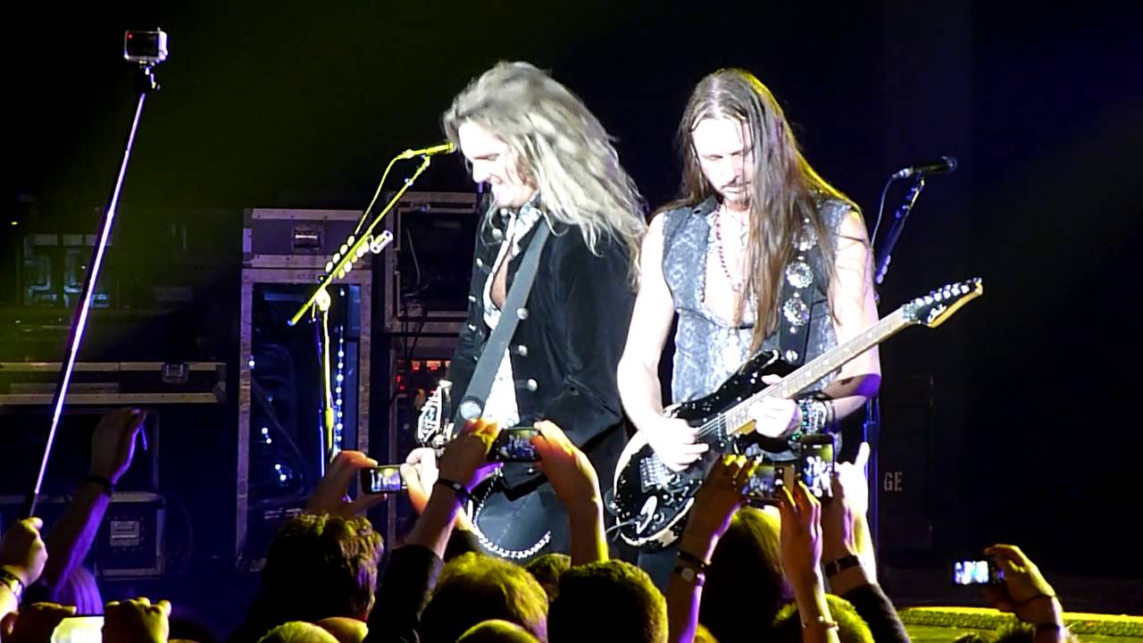 Whitesnake - You Fool No One + Drum Solo (Crocus City Hall, Moscow, Russia, 08.11.2015)