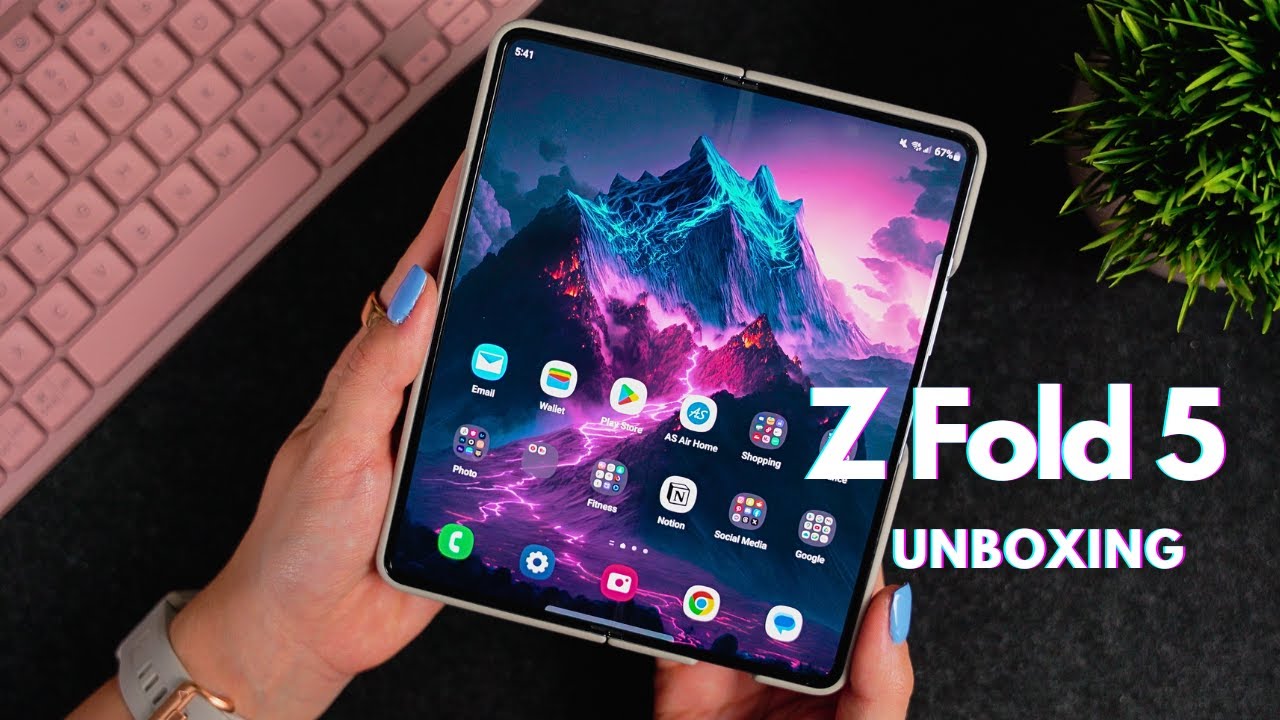 Samsung Galaxy Z Fold 5 | Unboxing, Setup & First Impressions!
